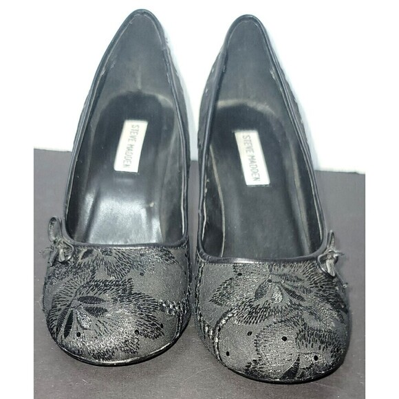 Steve Madden Leather and Cloth Embellished Heels - Size 8.5 - Picture 11 of 13